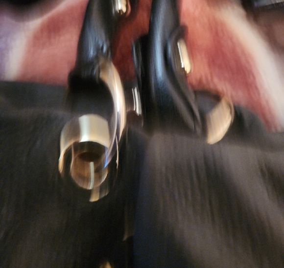 Vince Camuto Black Leather Shoulder Bag - Picture 3 of 10